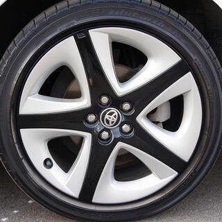 プリウス　５０系新入庫　自社ローン適用　最長３６回払いの画像