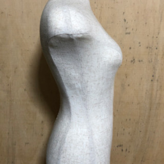 美品 レディース マネキン M トルソー 女性の画像