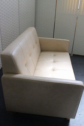 モモナチュラル ソユル SOEUR ソファ 2シーターPVCレザー イエロー ラブソファ MOMO natural  ソファ 中古家具