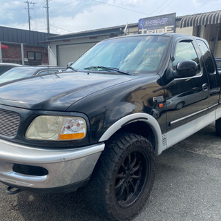 フォードF150🇺🇸XLT 2002年モデル　8ナンバー車検付き