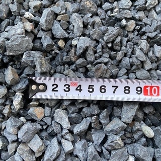 砂利　砕石２０kg