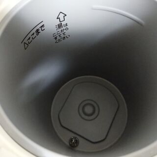 2017年製・象印マホービン マイコン沸とう電動ポット4.0Lの画像