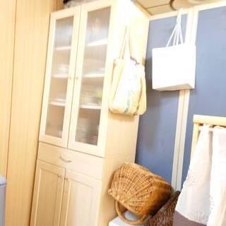 【無料※事務所内のもの全て直接引き取ってくれる方】社内デスク・備品等一括で引き取って頂ける方お探ししてますの画像