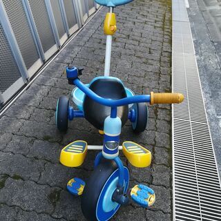 アイデス かるーくこげる三輪車　ブルーの画像