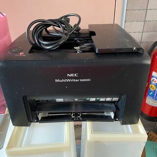 プリンター（不具合あり）。トナー3本付けます。