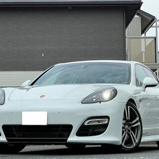ポルシェ　パナメーラ　GTS　左ハンドル／スポーツエグゾースト／...
