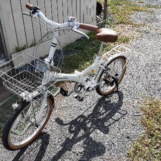 美品 折りたたみ自転車 6段変速  キャプテンスタッグ  荷台付の画像