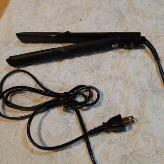 ヴィダルサスーンのヘアアイロン売ります