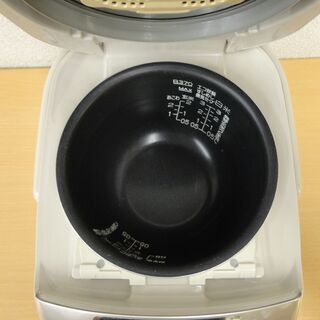 象印　圧力IH 炊飯器　3合炊き　NP-RD05　2012年　モノ市場半田店 131の画像