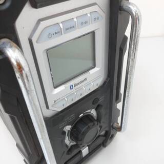 マキタ　Makita　Bluetooth搭載 充電式ラジオ MR108の画像