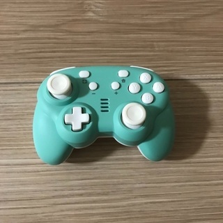 現金可　ニンテンドーswitch コントローラー
