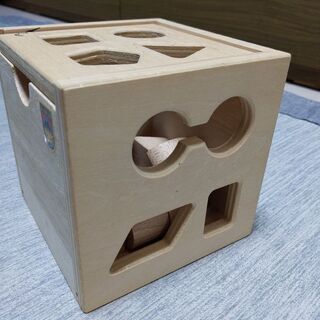 知育玩具　木の形合わせ【お取引中】の画像