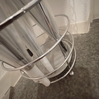 傘立て◆ビニール傘もオマケします　0円の画像