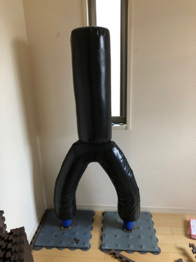 インローマスター　空手　自立式サンドバック　ミット