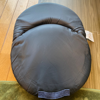 ニトリ　座椅子　折り畳み式　コンパクトの画像