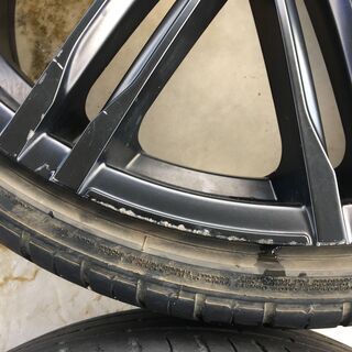 ホイールタイヤセット　245/30/ＺＲ22の画像
