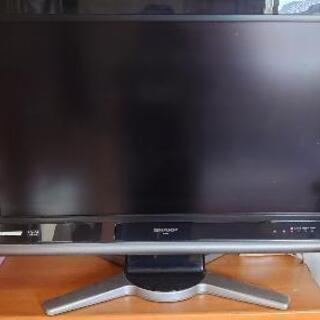 32型テレビシャープAQUOS