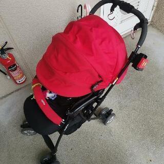 Aprica　ベビーカー　赤