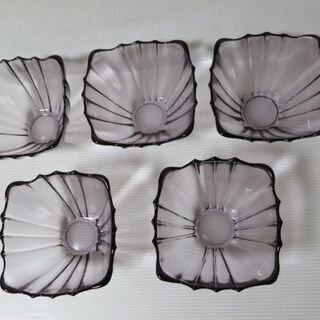 昭和レトロ　薄紫のガラスの器　デザート　アイス　フルーツ　残３個...