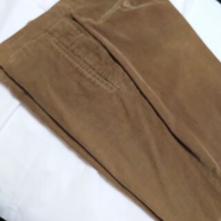 コーデュロイパンツの画像