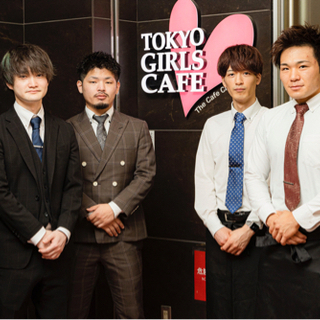 ホールスタッフ/店長候補募集！の画像
