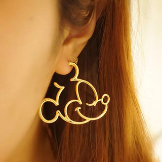 【新品未使用】ミッキー  ピアス