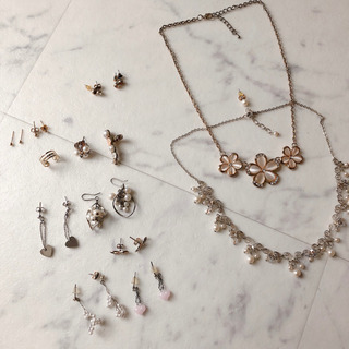 アクセサリー ネックレス ブレスレット ピアス