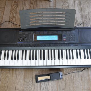 【取引中】カシオ電子 キーボードWK-500（76鍵，ペダル付）