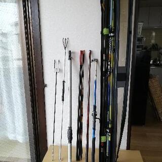 釣竿各種とモリのセットです。