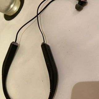 Sol Republic shadow イヤホンの画像