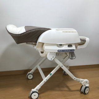 Combi コンビ AUTO SWING エッグショック