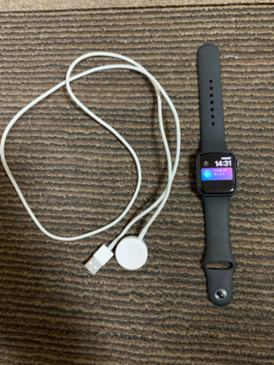 アップルウォッチ　4