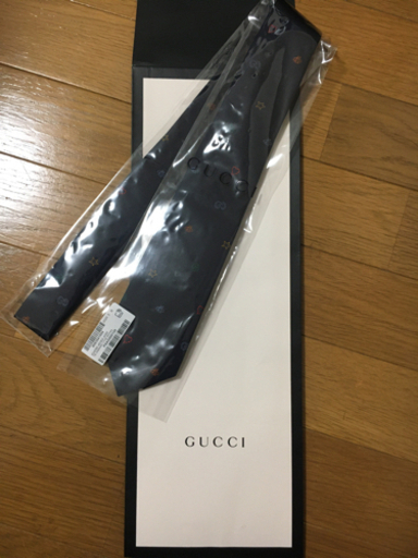 【新品】GUCCI ネクタイ【おまけ付】