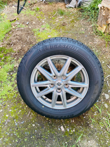 スタッドレスタイヤ　195/65/R15 ブリヂストン　20年製