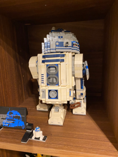 LEGO  R2D2