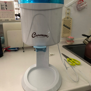 アイスクリームメーカー