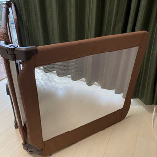 日本育児 おくだけとおせんぼ スマートワイド ベビーゲート ブラウンの画像