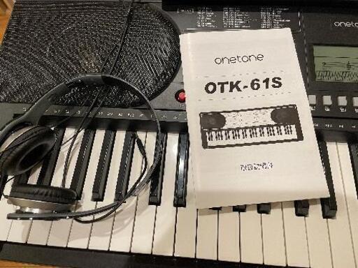 ワントーン61鍵キーボード (はなみな) 春江の鍵盤楽器、ピアノの