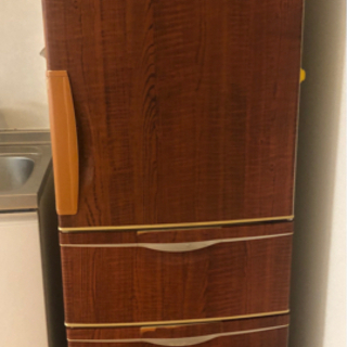 【お取引中】3ドア冷蔵庫320L