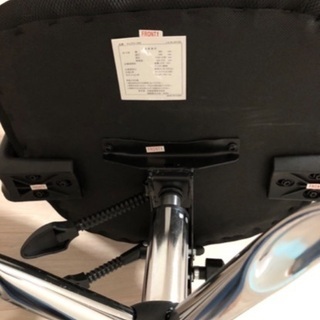 メッシュデスクチェアーの画像