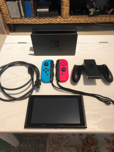 Nintendo Switch 本体