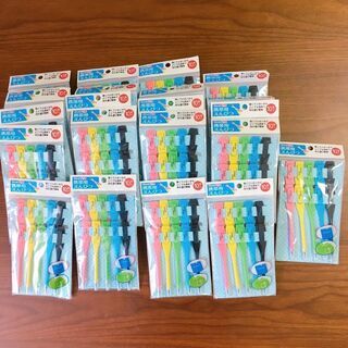 【新品未開封】携帯用鉛筆（ペグシル）キャップ付き　140本(10...