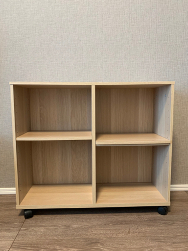 収納仕切り本棚