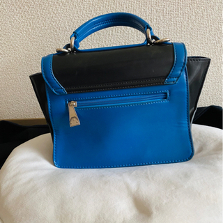Delà 2way バッグ　無料の画像