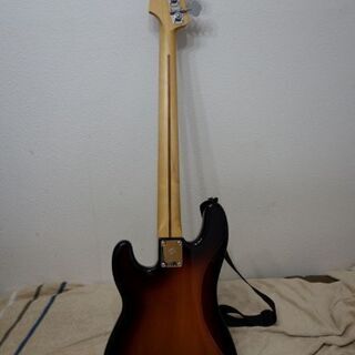 フェンダー プレジションベース プレイヤーシリーズの画像