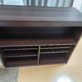 バーカウンタ―幅120㎝　高さ97㎝