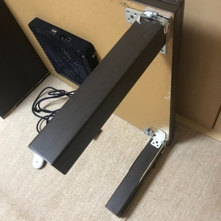 こたつテーブルの画像