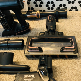 Shark  シャーク EVOFLEX  S30  充電式コードレスクリーナー 掃除機の画像