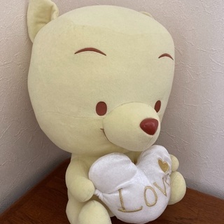 クマのプーさんのぬいぐるみ(大)の画像