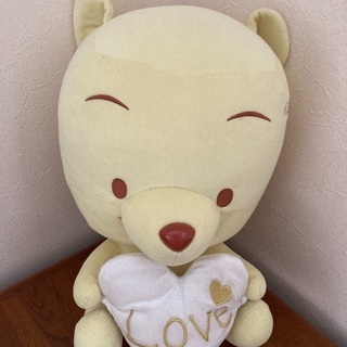 クマのプーさんのぬいぐるみ(大)